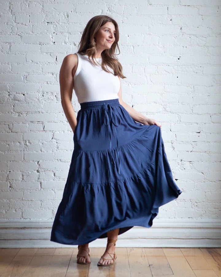 Mave Skirt Plus Size Sewing Pattern | Frankie Rose Fabrics