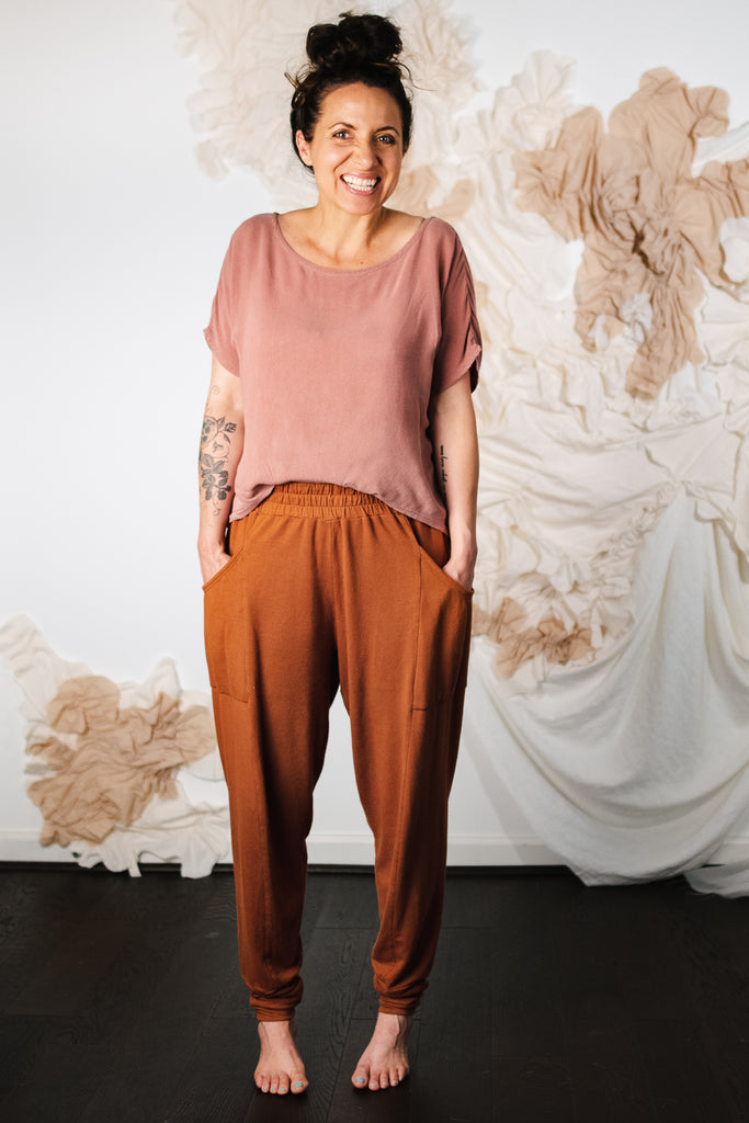 Arenite Pants Sewing Pattern | Frankie Rose Fabrics