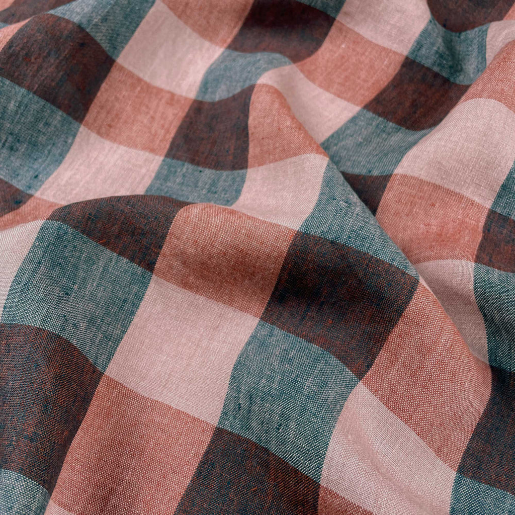 a close up of a checkered fabric